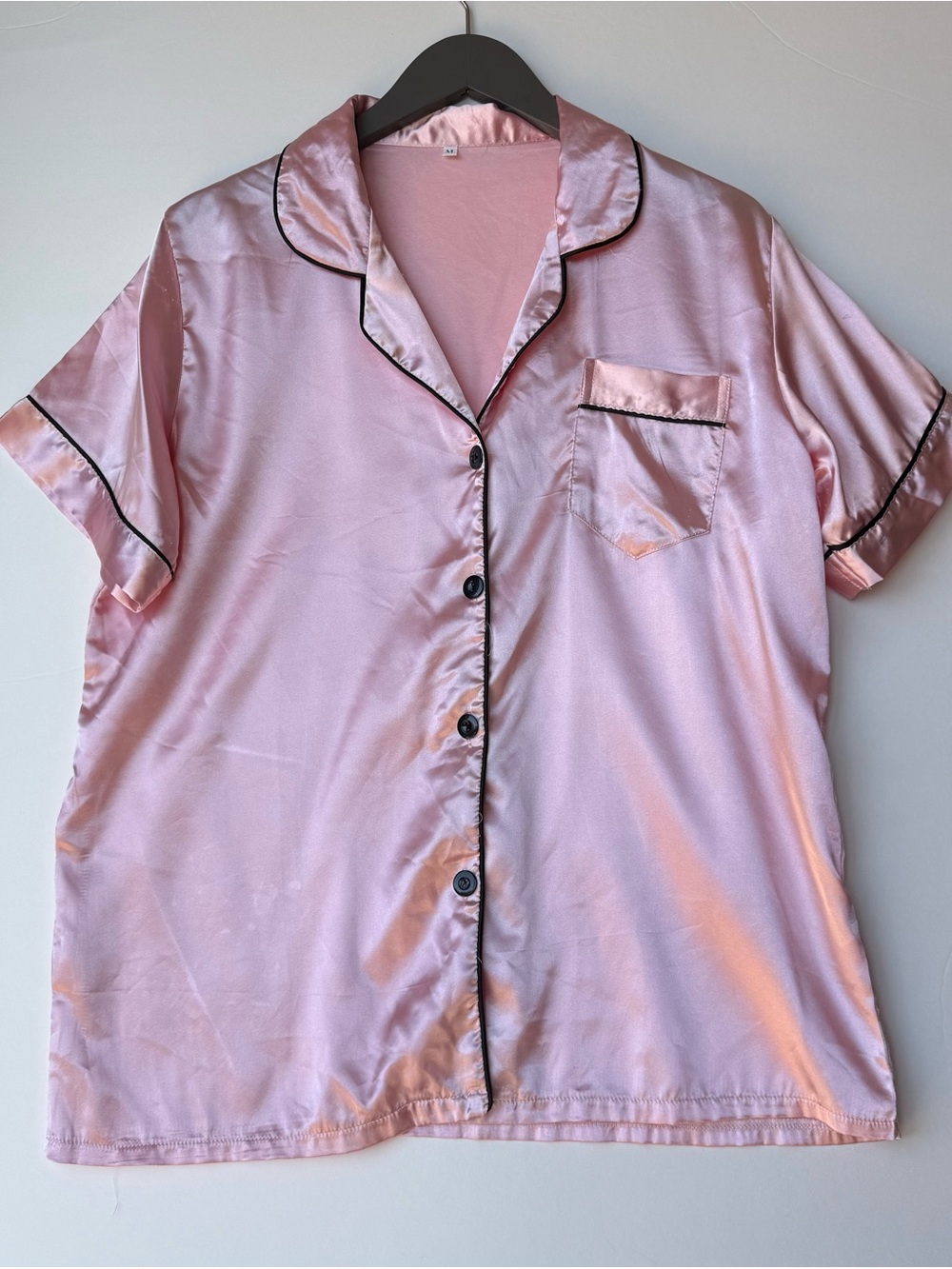 Women's Satin 3 Piece Pajama Set Pink Sleepwear
Shorts Pants Size Medium M - Picture 4 of 5